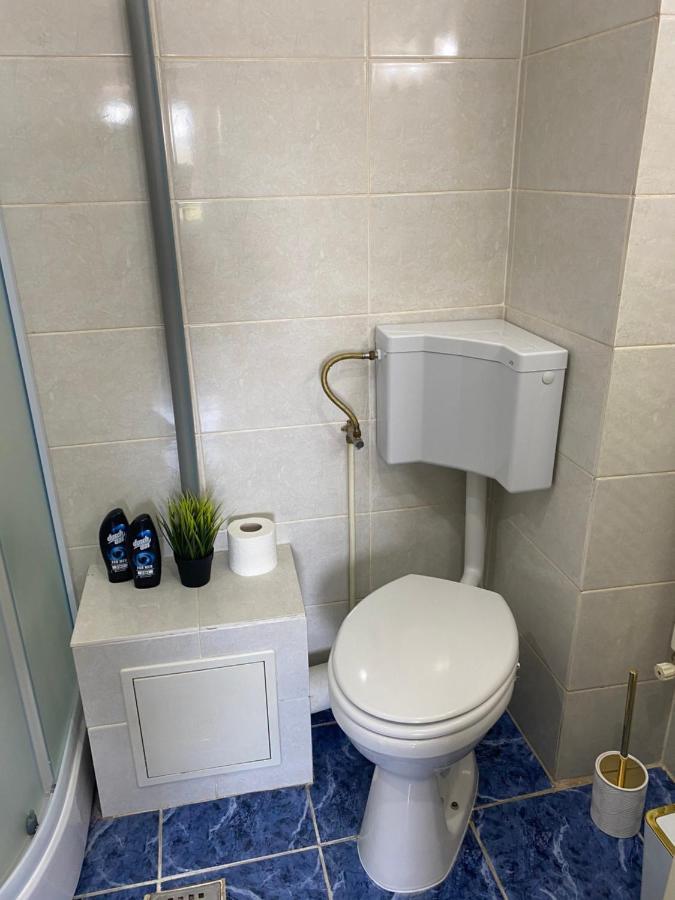 Pav- Nihil Sine Deo Apartamento Hunedoara Exterior foto